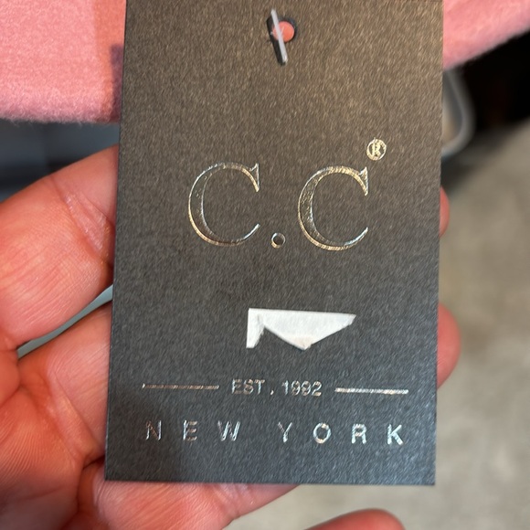 Pink hat bundle! - Picture 3 of 4